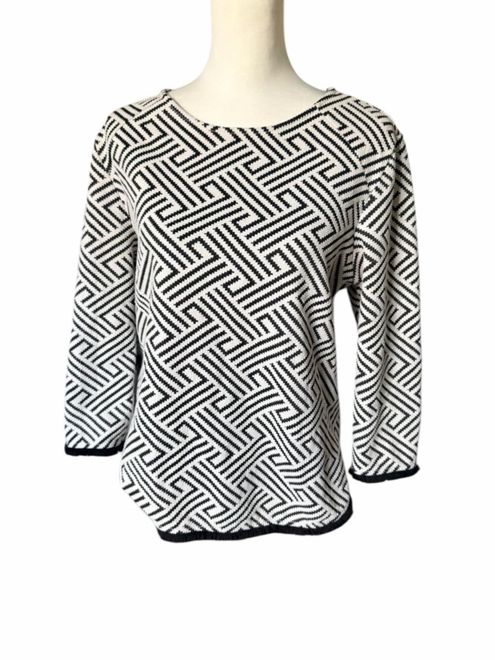 W5 Black & White Geometric 3/4 Sleeve Top Medium